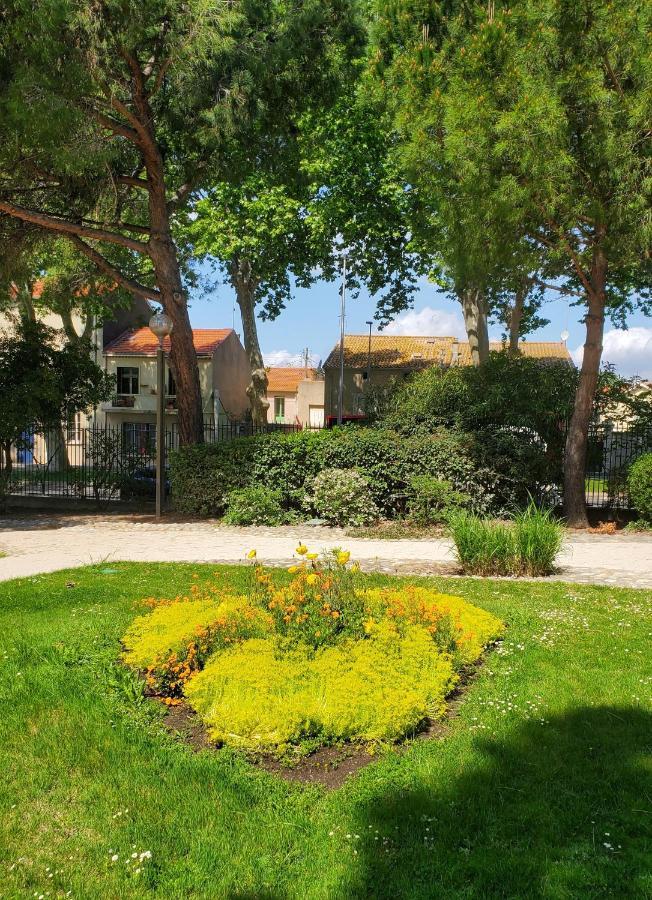 Le Patio, Climatisation Terrasse Wi-Fi Netflix 15 Mn Coeur De Ville بزييه المظهر الخارجي الصورة